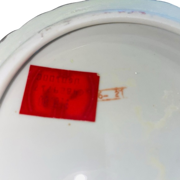 Toyo Cobalt Blue Porcelain Trinket Box with Gold & Floral Detail 4.5” x 2.75” - Picture 9 of 11